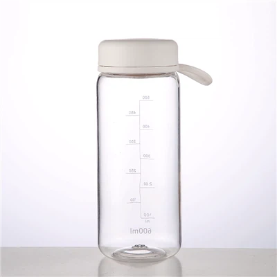 Existe-t-il des gourdes de sport réutilisables avec isolation sous vide ?